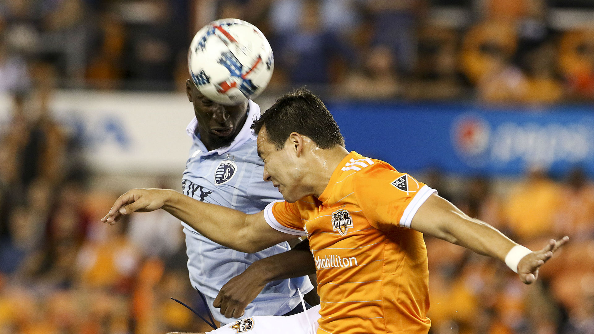 Erick Torres Ike Opara Houston Dynamo Sporting Kansas City MLS playoffs Erick Torres Ike Opara Houston Dynamo Sporting Kansas City MLS playoffs