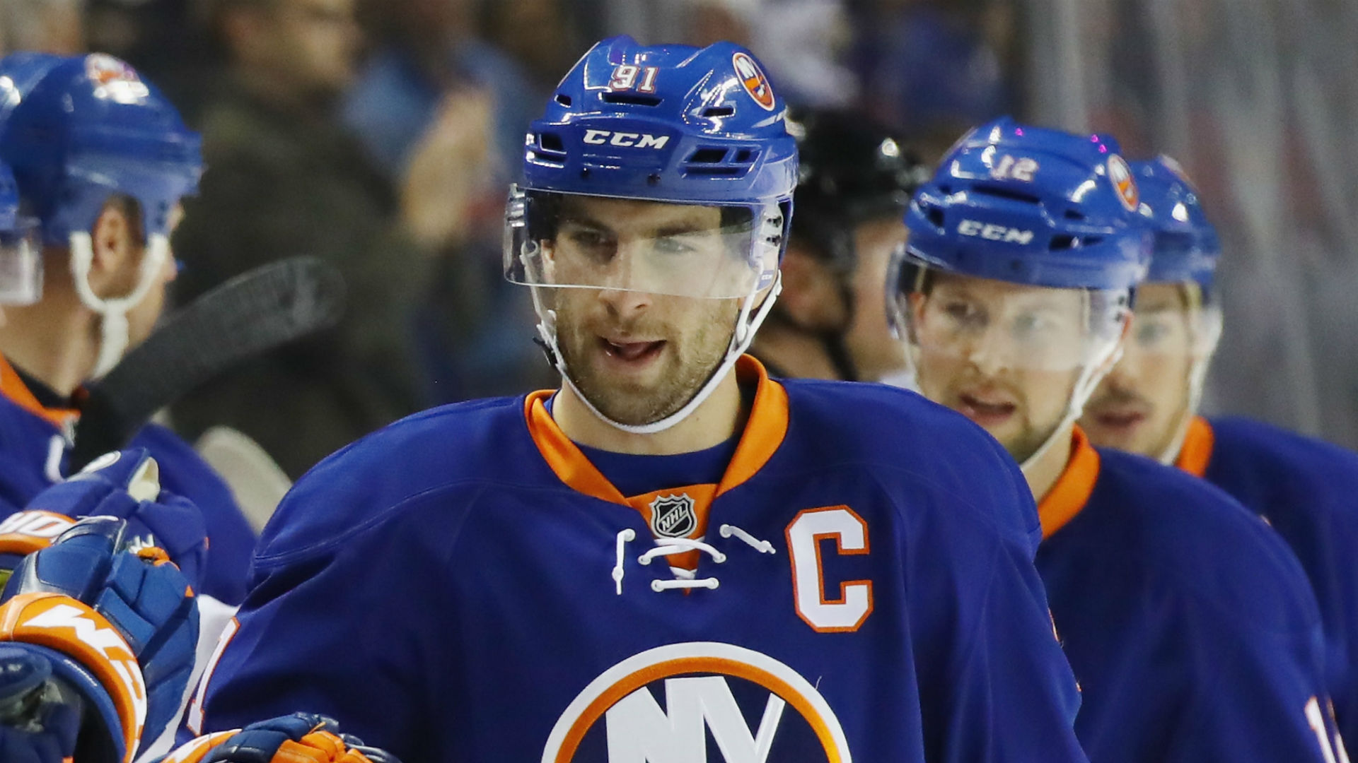 John Tavares john-tavares-081717-getty-ftr.jpg