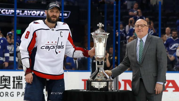 Alex Ovechkin overcome with emotion of first Stanley Cup Final trip: 'It's unbelievable' image