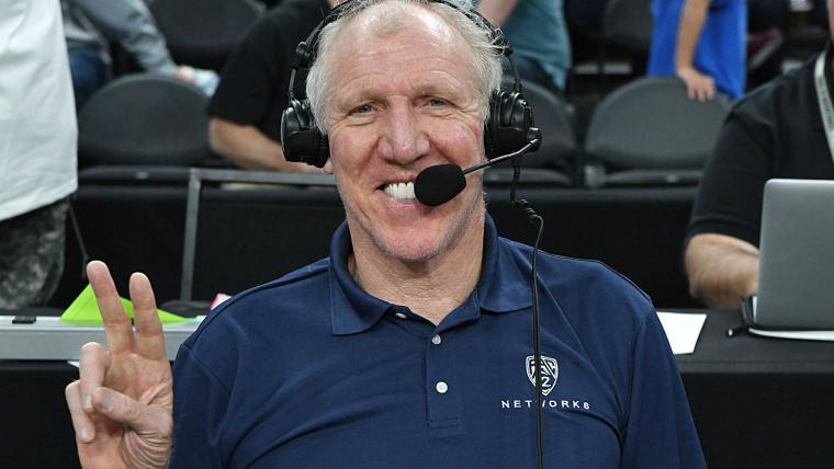 Bill Walton howling at the moon to ring in the New Year sent college basketball fans berserk image