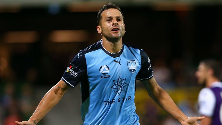 Bobo returns to Sydney FC image