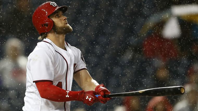 WATCH: Bryce Harper smacks a broken bat home run vs. Mets image