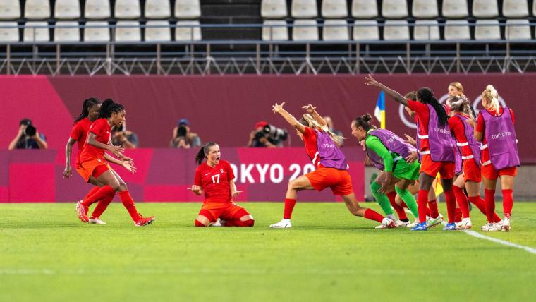 FIFA contacted over controversial timing of gold-medal match image