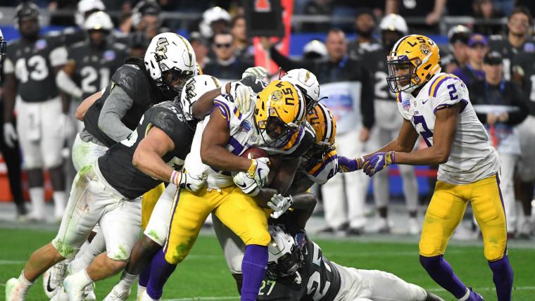 LSU vs. UCF results: Tigers snap nation's longest win streak at Fiesta Bowl image