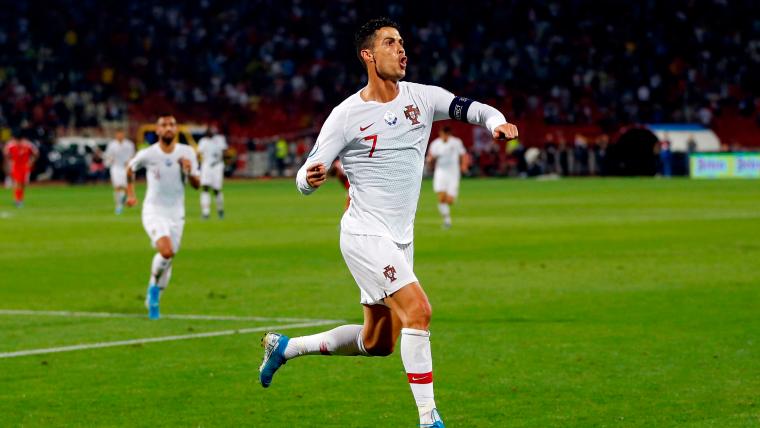 Ronaldo helps Portugal past Serbia image