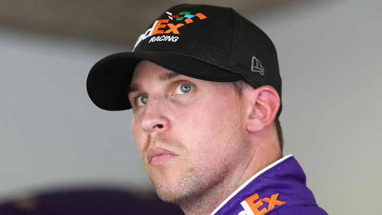 NASCAR Cup: Hamlin on pole at Dover image