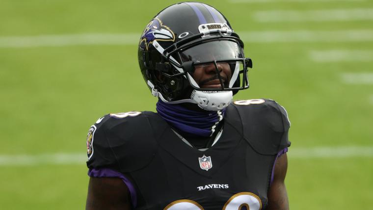 Ravens activate Dez Bryant off COVID-19 list image