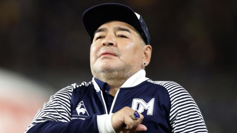 Napoli president backs naming stadium after Maradona image