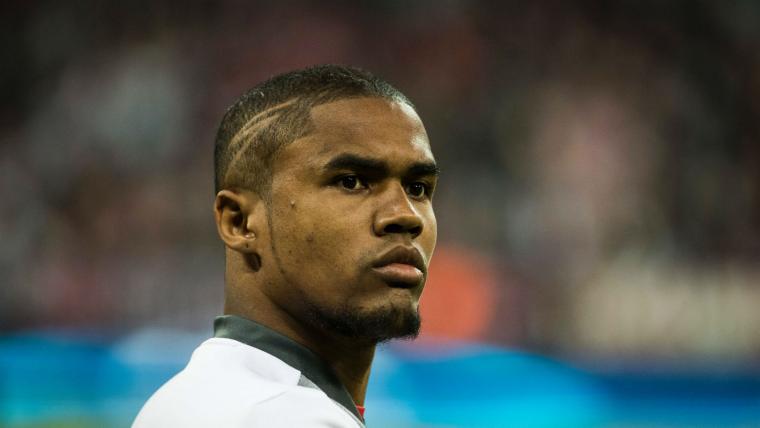 Douglas Costa's last chance with Brazil image