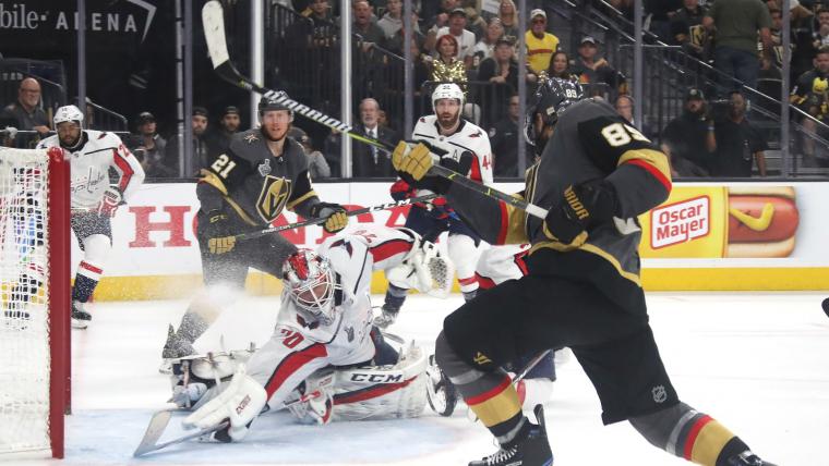 Stanley Cup Final 2018: Capitals' Braden Holtby makes ridiculous save to preserve Game 2 win image