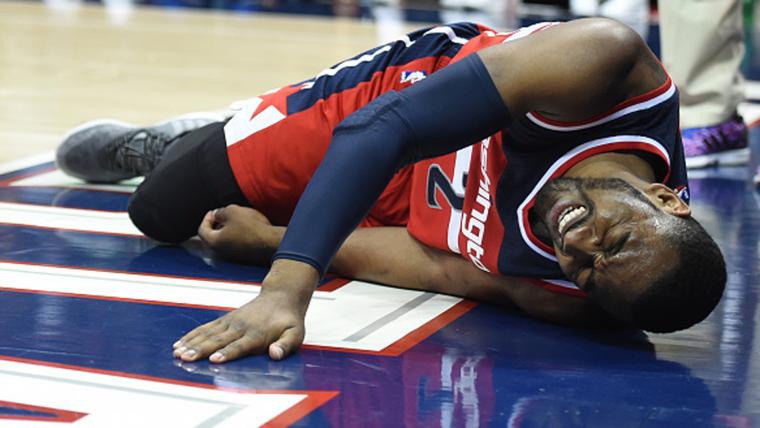 John Wall's swollen wrist keeps him out of Game 2 vs. Hawks image