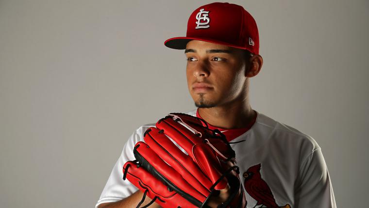 Cardinals' Jordan Hicks makes historic, hard-throwing debut vs. Mets image