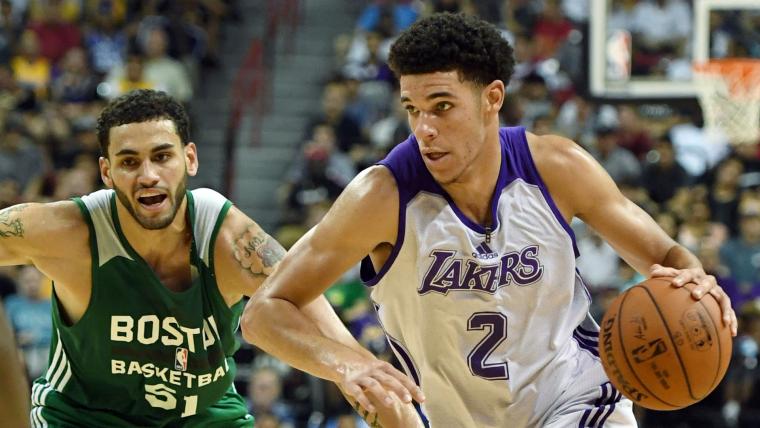 Lonzo Ball ditches Big Baller Brand, wears Nike shoes in impressive NBA Summer League performance image