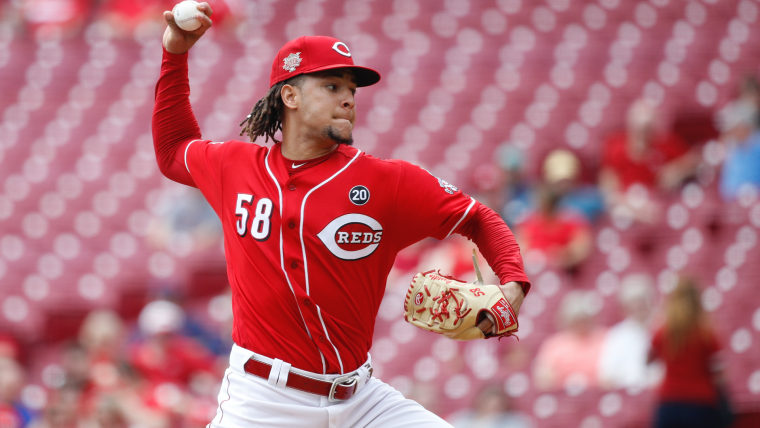 Luis Castillo trade grades: Mariners add top rotation target, but at a high prospect price to Reds image