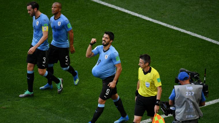 Suarez announces wife's pregnancy after Uruguay win  image