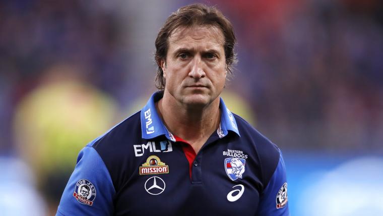 Western Bulldogs coach Luke Beveridge takes a dig at GWS' 'strong arm tactics' image