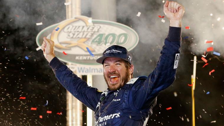 NASCAR at Kentucky: Results, highlights from Martin Truex Jr.'s win at Quaker State 400 image