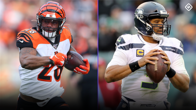 Fantasy Football Stock Watch: Joe Mixon, Russell Wilson among those on start 'em, sit 'em bubble for Week 15 image