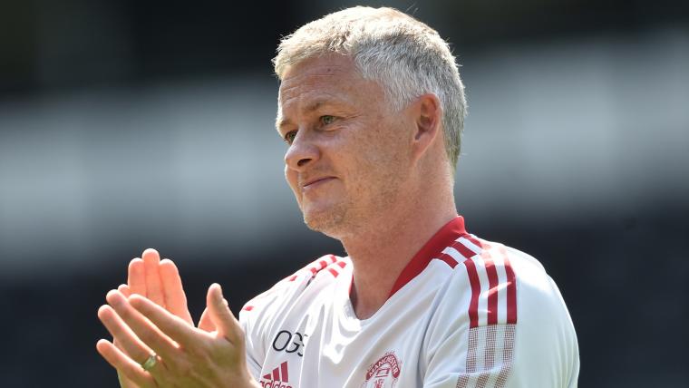 Solskjaer plays down hopes of more Man Utd signings image