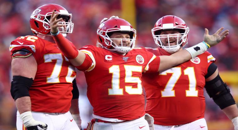 Chiefs vs. Titans final score: Kansas City rolls past Tennessee, advances to Super Bowl image