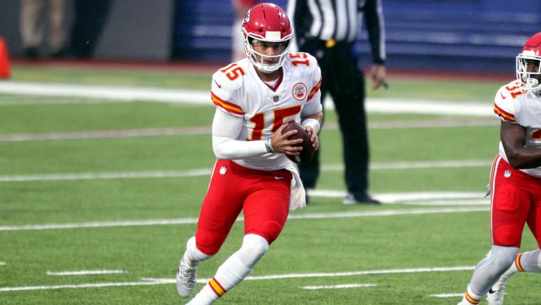 Mahomes, Rodgers headline rosters image