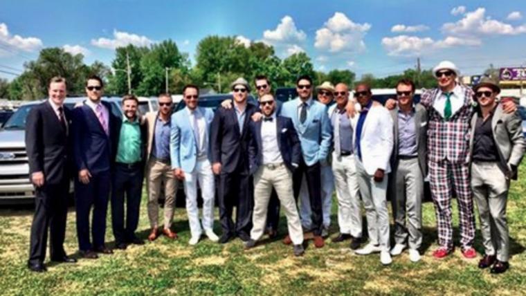 Rob Gronkowski's suit steals the show at Kentucky Derby image