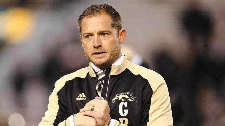 P.J. Fleck hired as Minnesota head coach image