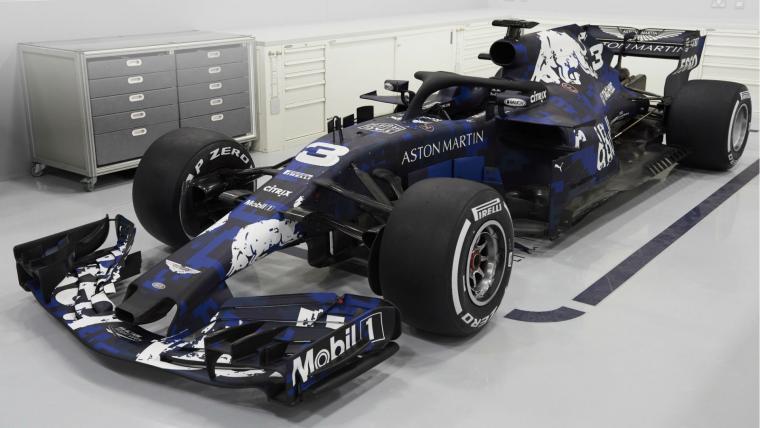 Red Bull reveal 'special edition' livery on 2018 car image