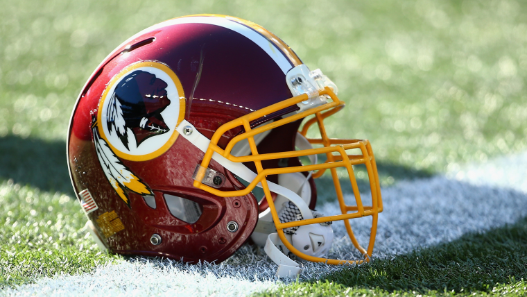 Nike removes Washington Redskins gear from store image