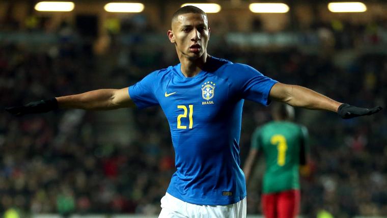 Richarlison feels at home in Brazil team image