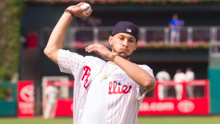 WATCH: 76ers' Ben Simmons throws out perfect right-handed first pitch at Phillies vs Blue Jays game image