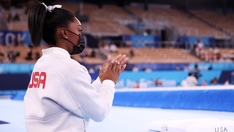 Athletes, fans wish Simone Biles well on Twitter after gymnastics star withdraws from Olympic team final image