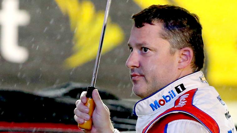 Bristol race rained out, postponed until Sunday image