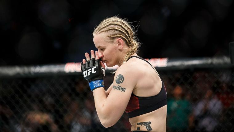 Shevchenko makes it look easy against Carmouche image