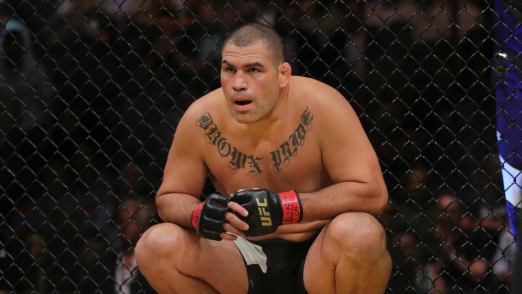 Velasquez out of UFC 207 image