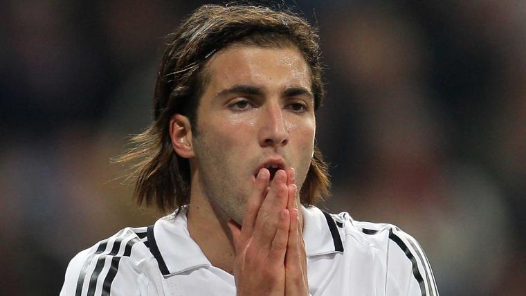 Higuain: I scored 26 goals & they signed Benzema & Kaka! image