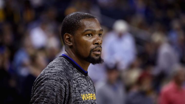 Kevin Durant, Steph Curry double-team analogy for Warriors’ awful opener image