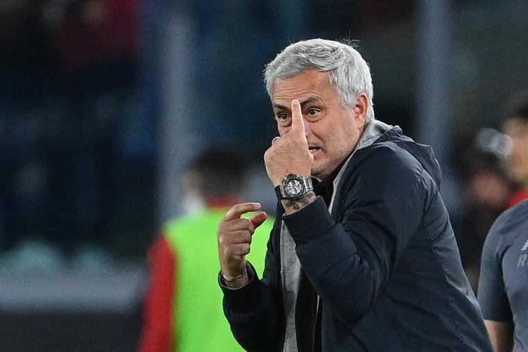 Mourinho leaves media duties after first home Serie A defeat image