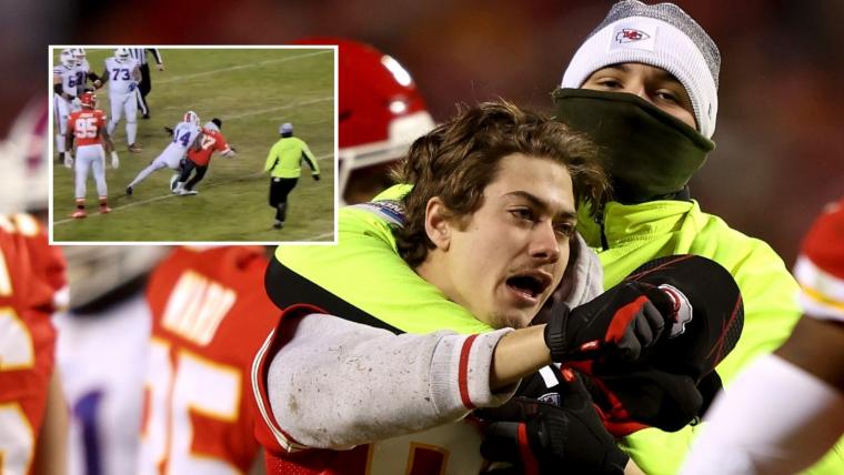 Stefon Diggs tackles fan who ran onto field during Bills-Chiefs playoff game image