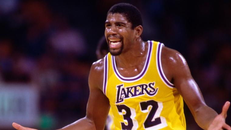 Why did Magic Johnson request trade from Lakers in 1981? image