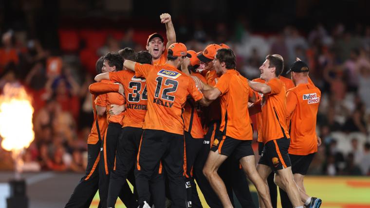 How to watch the Big Bash 2023/24: TV and streaming details for BBL|13 season image