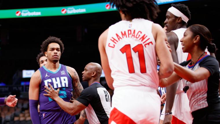 Raptors' Champagnie, Hornets' Washington fined $15,000 image