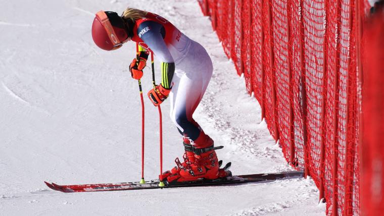 Mikaela Shiffrin's bid for Olympic giant slalom repeat ends in DNF image