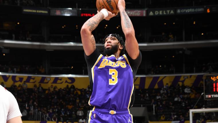 Healthy AD has potential to spark Lakers recovery image