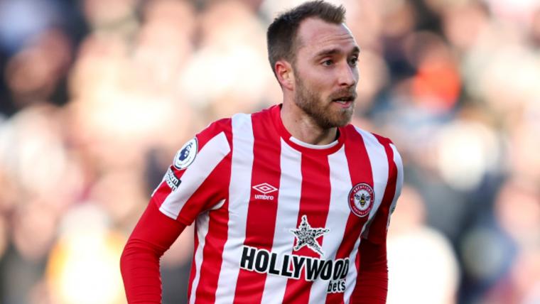 Eriksen jugó para el Brentford 8 meses después del infarto image