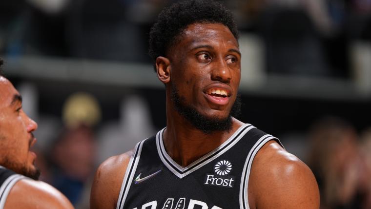 Raptors trade details: Thaddeus Young headed to Toronto in exchange for Goran Dragic image