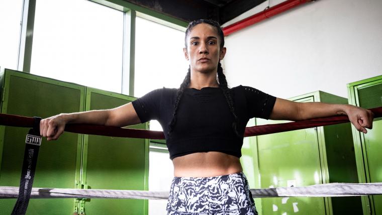 Amanda Serrano vs. Erika Cruz fight date, time, card & price for 2023 women's boxing title image