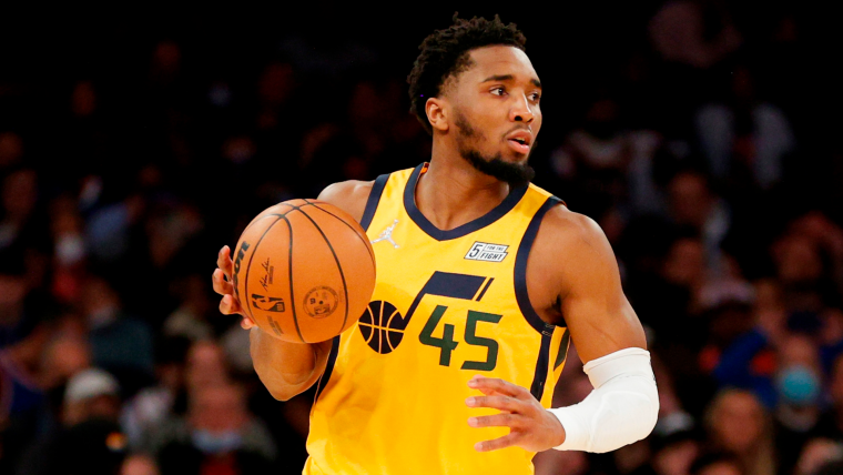 How Donovan Mitchell addition impacts the Cavs' title odds image