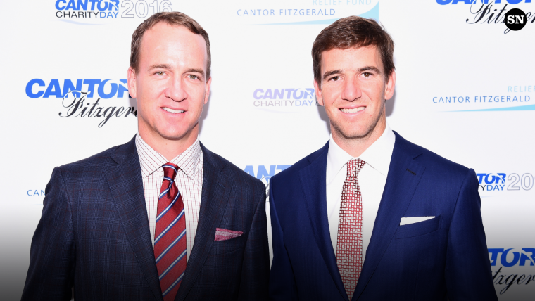 Eli Manning, Peyton earn Sports Emmy award for 'Manningcast' image