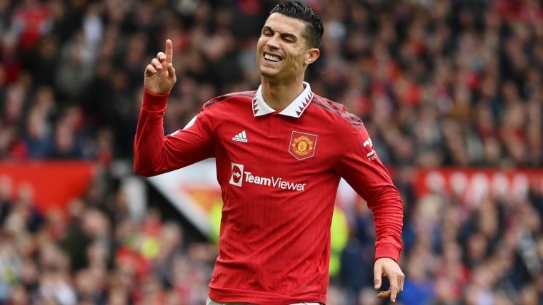 Man United left red-faced after Ronaldo calendar blunder image